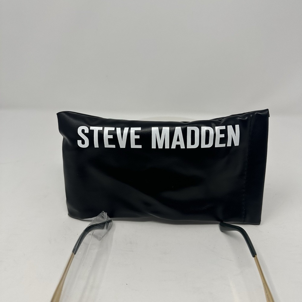 Steve Madden Women's Gold & Black NEW Sunglasses and Case - Picture 2 of 5